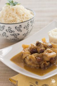 pollo al curry con piña