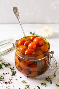 tomates cherry confitados