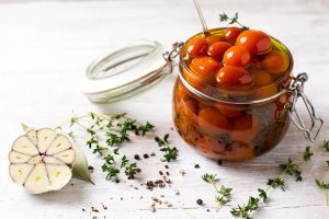 tomates cherry confitados